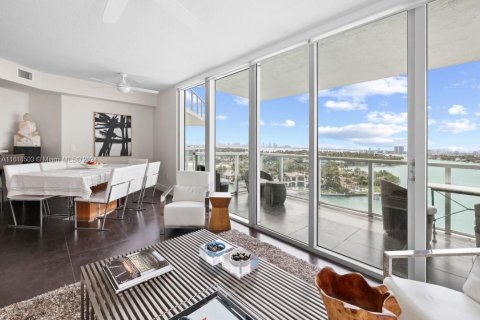 Condominio en venta en Miami Beach, Florida, 3 dormitorios, 155.05 m2 № 1232769 - foto 12