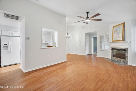Duplex à vendre à Jacksonville, Floride: 2 chambres, 110.46 m2 № 857517 - photo 10