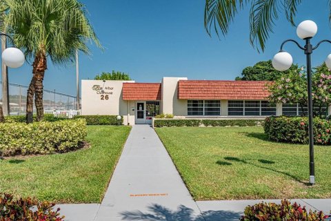 Condo in Vero Beach, Florida, 1 bedroom  № 1217623 - photo 15