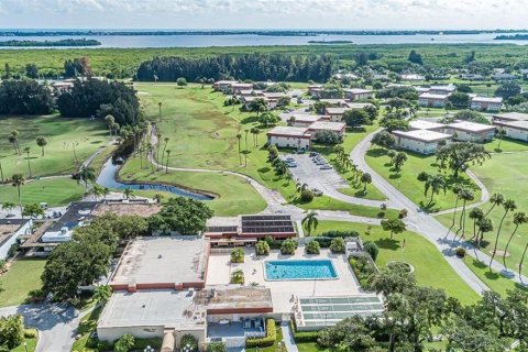 Condo in Vero Beach, Florida, 1 bedroom  № 1217623 - photo 14