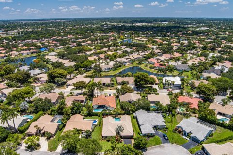 Villa ou maison à vendre à Coral Springs, Floride: 5 chambres, 261.52 m2 № 1217624 - photo 7