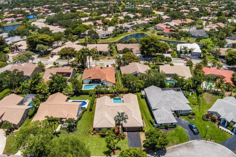 Villa ou maison à vendre à Coral Springs, Floride: 5 chambres, 261.52 m2 № 1217624 - photo 8