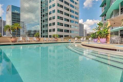 Condominio en venta en Orlando, Florida, 2 dormitorios, 163.6 m2 № 1197484 - foto 11