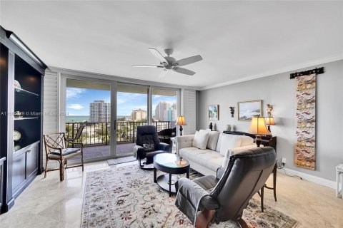 Condo in Fort Lauderdale, Florida, 3 bedrooms  № 1427428 - photo 15