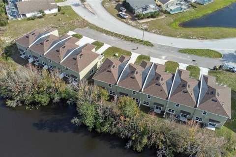 Touwnhouse à vendre à Davenport, Floride: 4 chambres, 189.06 m2 № 1091001 - photo 28