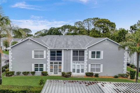 Copropriété à vendre à Hudson, Floride: 2 chambres, 102.47 m2 № 1109491 - photo 2