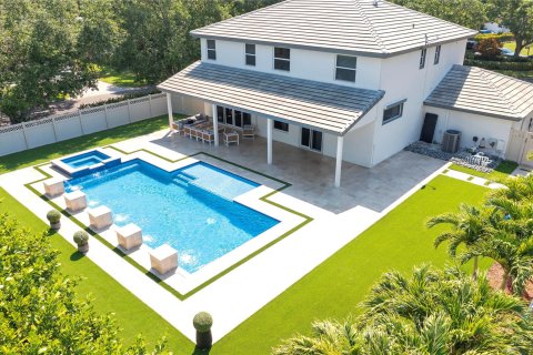 Villa ou maison à vendre à Coral Springs, Floride: 4 chambres, 307.88 m2 № 1118588 - photo 30