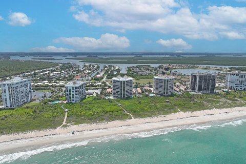 Condo in Hutchinson Island South, Florida, 3 bedrooms  № 1185320 - photo 2