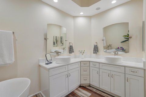 Condo in Hutchinson Island South, Florida, 3 bedrooms  № 1185320 - photo 23