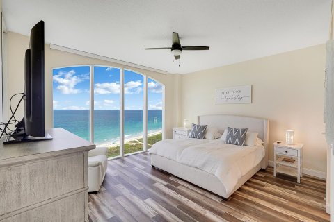 Condominio en venta en Hutchinson Island South, Florida, 3 dormitorios, 199.09 m2 № 1185320 - foto 26