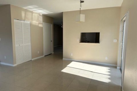 Touwnhouse à vendre à Coral Springs, Floride: 3 chambres, 151.8 m2 № 1185313 - photo 8