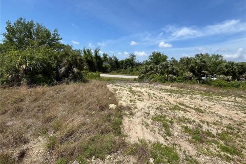 Terreno en venta en Port Charlotte, Florida № 1323515 - foto 3