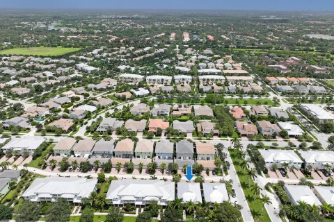 Immobilier commercial à vendre à Jupiter, Floride: 256.87 m2 № 638717 - photo 13