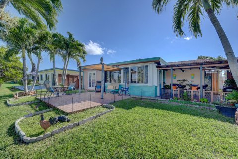 Casa en venta en Tamarac, Florida, 2 dormitorios, 125.7 m2 № 1002559 - foto 4