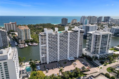 Condominio en venta en Fort Lauderdale, Florida, 2 dormitorios, 139.35 m2 № 1174510 - foto 12