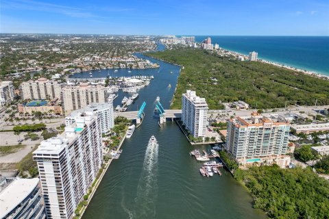 Condo in Fort Lauderdale, Florida, 2 bedrooms  № 1174510 - photo 4