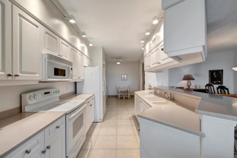 Condominio en venta en Hutchinson Island South, Florida, 3 dormitorios, 201.97 m2 № 861014 - foto 24