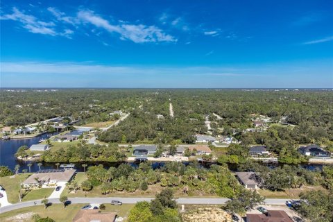 Land in Port Charlotte, Florida № 885557 - photo 10