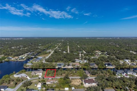 Terreno en venta en Port Charlotte, Florida № 885557 - foto 11