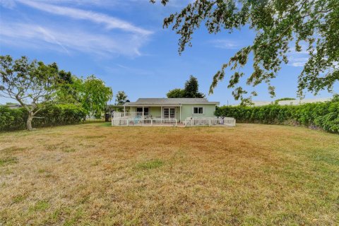 Villa ou maison à vendre à Tamarac, Floride: 2 chambres, 126.9 m2 № 1182165 - photo 1