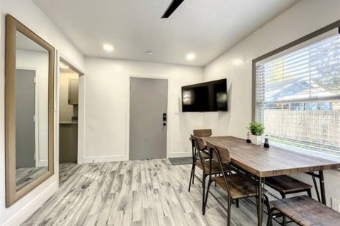 Apartamento en alquiler en Orlando, Florida, 1 dormitorio, 60.39 m2 № 553237 - foto 8