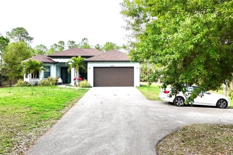 House in Naples, Florida 3 bedrooms, 138.7 sq.m. № 1082028 - photo 2