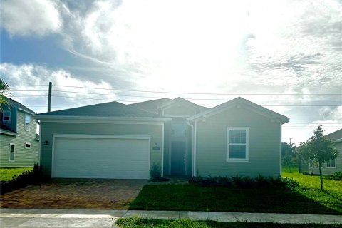 Villa ou maison à louer à Ocala, Floride: 4 chambres, 188.41 m2 № 1352988 - photo 1