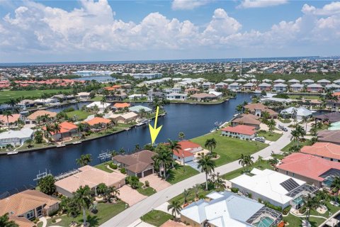 Villa ou maison à vendre à Punta Gorda, Floride: 3 chambres, 192.49 m2 № 1317999 - photo 12