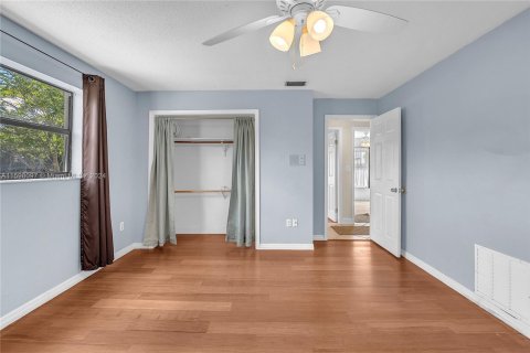 Casa en venta en Coral Springs, Florida, 4 dormitorios, 243.87 m2 № 1217055 - foto 30