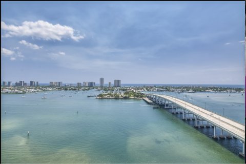 Condominio en venta en Riviera Beach, Florida, 2 dormitorios, 148.55 m2 № 1185366 - foto 30