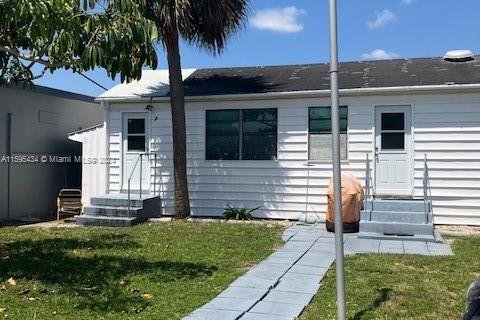 Condominio en venta en Dania Beach, Florida, 2 dormitorios, 52.4 m2 № 1188233 - foto 28