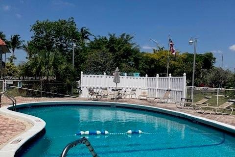 Condominio en venta en Dania Beach, Florida, 2 dormitorios, 52.4 m2 № 1188233 - foto 27