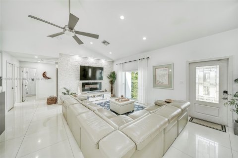 Casa en venta en Marathon, Florida, 4 dormitorios, 139.54 m2 № 1348985 - foto 7