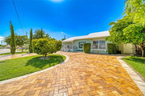 Villa ou maison à vendre à Marathon, Floride: 4 chambres, 139.54 m2 № 1348985 - photo 3