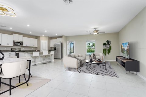 Casa en venta en Lutz, Florida, 5 dormitorios, 205.96 m2 № 1351513 - foto 7