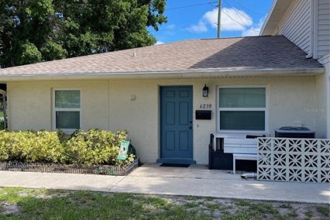 Copropriété à vendre à Pinellas Park, Floride: 2 chambres, 85.93 m2 № 1252024 - photo 1