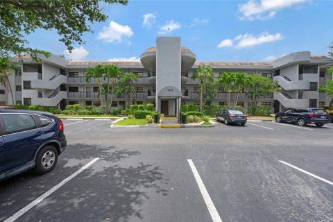 Condominio en venta en Tamarac, Florida, 2 dormitorios, 137.5 m2 № 1093900 - foto 22