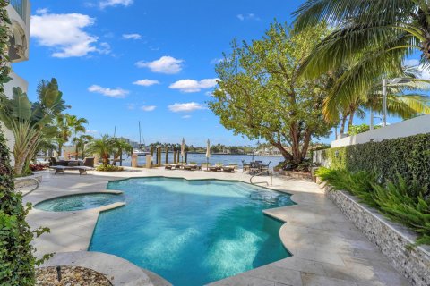 Copropriété à vendre à Fort Lauderdale, Floride: 3 chambres, 306.58 m2 № 1093939 - photo 18