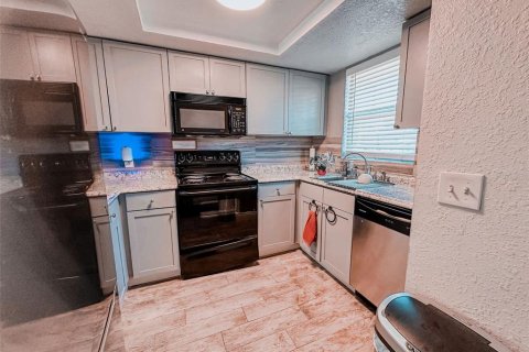 Condominio en venta en Orlando, Florida, 2 dormitorios, 103.68 m2 № 992352 - foto 18