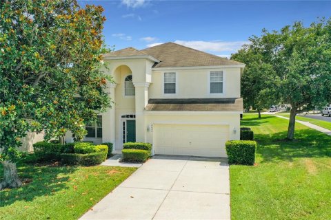 Villa ou maison à vendre à Kissimmee, Floride: 6 chambres, 261.24 m2 № 1342423 - photo 1