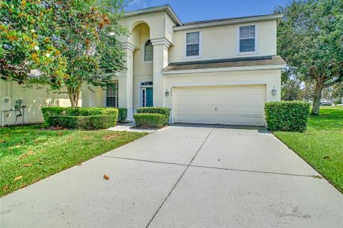 House in Kissimmee, Florida 6 bedrooms, 261.24 sq.m. № 1342423 - photo 2