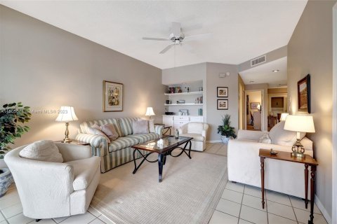 Condominio en venta en Stuart, Florida, 2 dormitorios, 105.44 m2 № 918335 - foto 12