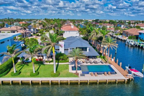 Villa ou maison à vendre à Delray Beach, Floride: 4 chambres, 468.78 m2 № 1151992 - photo 3