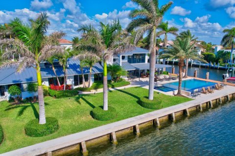 Casa en venta en Delray Beach, Florida, 4 dormitorios, 468.78 m2 № 1151992 - foto 1