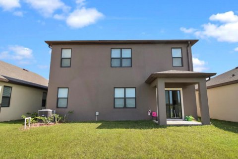 Villa ou maison à vendre à Palm Bay, Floride: 5 chambres, 241.64 m2 № 823001 - photo 23