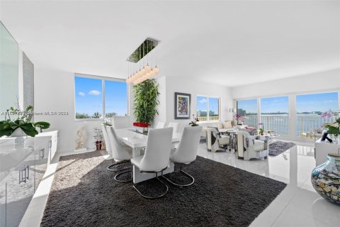 Condo in Sunny Isles Beach, Florida, 3 bedrooms  № 1187434 - photo 5