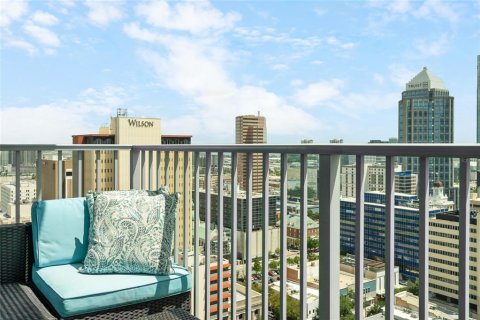 Condo in Tampa, Florida, 1 bedroom  № 1353024 - photo 20