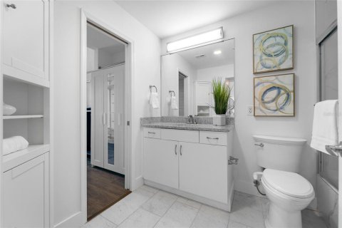 Condo in Tampa, Florida, 1 bedroom  № 1353024 - photo 18