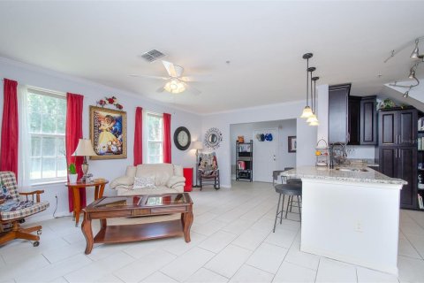 Townhouse in Celebration, Florida 4 bedrooms, 174.47 sq.m. № 1317167 - photo 11