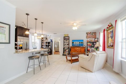 Adosado en venta en Celebration, Florida, 4 dormitorios, 174.47 m2 № 1317167 - foto 9